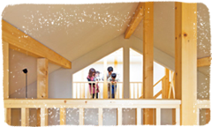 大きな木に抱かれているような安心感を醸す木組みの空間